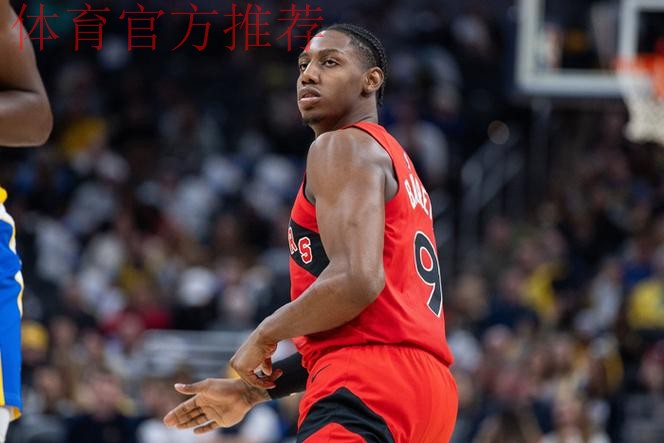 Spears:巴雷特右膝伤势持续好转,计划本周恢复篮球活动 Spears:巴雷特右膝伤势持续好转,计划本周恢复篮球活动